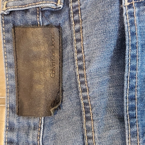 Calvin Klein Jeans - Picture 5 of 5